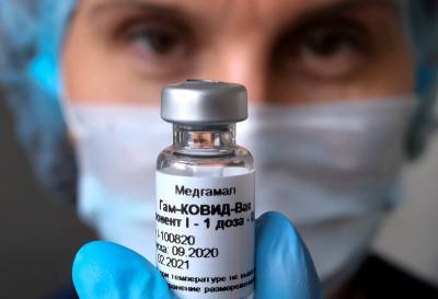 Путин оценил эффективность российских вакцин от коронавируса