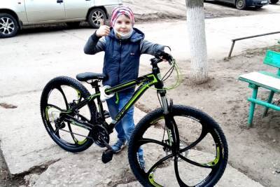 Рязанский бизнесмен помог мальчику, у которого украли велосипед