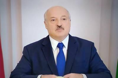 Лукашенко пригрозил ликвидировать частные предприятия, которые до конца года не создадут профсоюзы