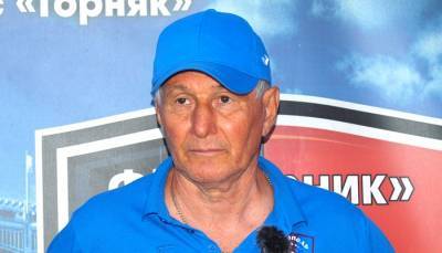 Главный тренер Никополя Варжеленко признан почетным гражданином города