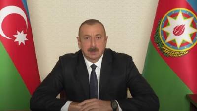 Алиев посмеялся над Пашиняном