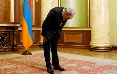 Пашинян взял на себя вину за поражение в войне с Азербайджаном