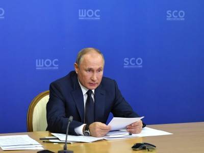 «Мужество тех, кто принимает решение»: Путин похвастался карабахским перемирием перед ШОС