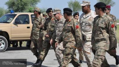 Пакистанский и российский спецназ провели стрелковые учения в Тарбеле