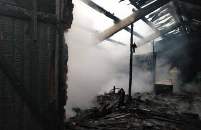 В Смоленской области в пожаре на ферме пострадал человек