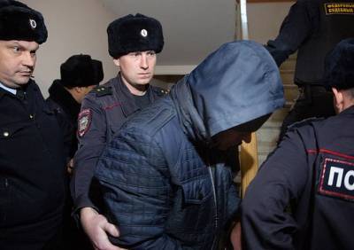 Уфимским полицейским, осужденным за изнасилование дознавательницы, отменили приговор