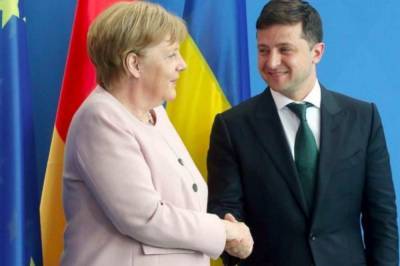 Зеленский и Меркель обсудили поставку в Украину вакцины от COVID-19 и Нормандский формат