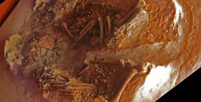 Неожиданное открытие: ученые при раскопках обнаружили древнее захоронение близнецов (ФОТО)