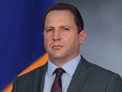 Глава Минобороны Армении назвал миротворцев РФ в Карабахе «лучшим вариантом»