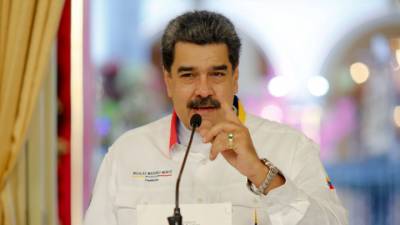 Мадуро рассказал об успешных испытаниях российской вакцины "Спутник V"