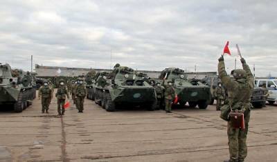 Российские миротворцы направились в район операции в Нагорном Карабахе
