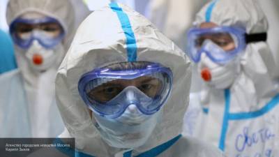 Вирусолог спрогнозировал спад заболеваемости коронавирусом в РФ