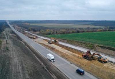 На Полтавщине строят первый в Украине бетонный автобан