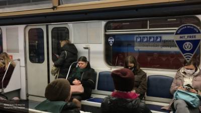 Стоимость проезда в петербургском метро может подняться до 64 рублей