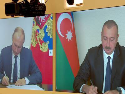 Азербайджан обнародовал запись разговора, где Алиев говорит Путину о турецких миротворцах, накануне в Кремле эту информацию опровергали