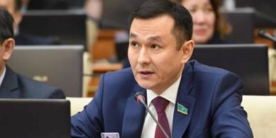 В Казахстане в преддверии выборов компартия провела ребрендинг
