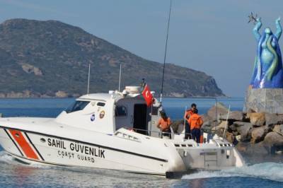 У берегов Турции столкнулись танкер и рыболовное судно, есть погибшие