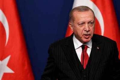 Россия и Турция договорились вместе следить за перемирием в Карабахе