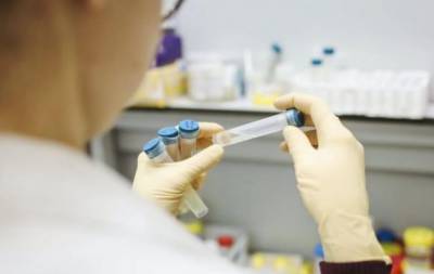 Трое медиков заразились коронавирусом после использования российской вакцины «Спутник V»