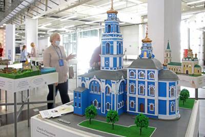 На площадке ТЮЗа в Екатеринбурге будет представлено 40 макетов самых известных достопримечательностей региона