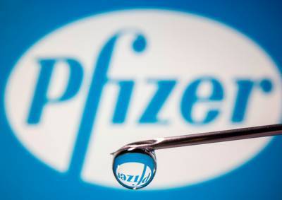 Чехия планирует заказать 2 млн доз вакцины Pfizer