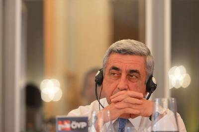 СМИ: экс-президент Армении Саргсян вызван в Службу нацбезопасности страны