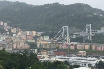 Полиция Италии сообщила о задержаниях по делу об обрушении моста в Генуе