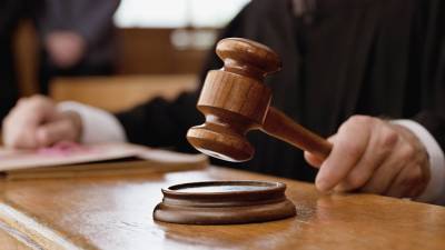 НАПК просит суды закрыть 62 дела из-за решения КСУ: каких должностных лиц они касаются