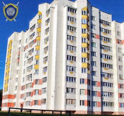 В Гродно 5-летний ребенок выпал из окна второго этажа