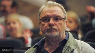 Актер Александр Лукаш скончался на 73-м году жизни в Москве