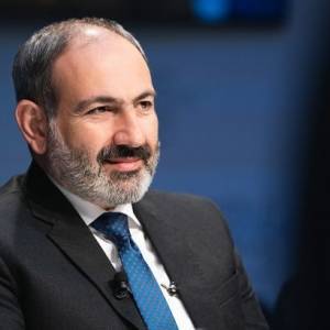 Оппозиция Армении требует импичмент Пашиняна