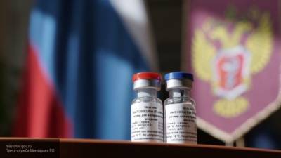 РФ взаимодействует с Индией и Бразилией в создании вакцины от COVID-19