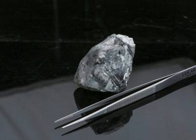 В Ботсване добыли один из крупнейших алмазов в истории