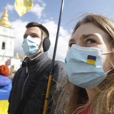 На Украине вводятся новые ограничительные меры из-за роста числа заболевших коронавирусом