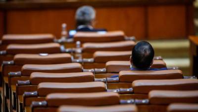 Заседание парламента Армении не состоялось из-за отсутствия кворума. Его созывали для обсуждения отставки Пашиняна