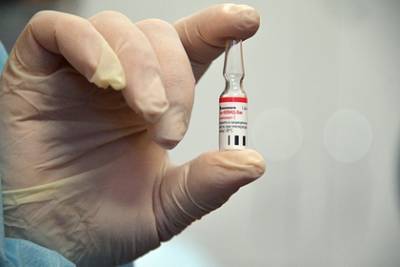 В России отчитались о новых побочных эффектах вакцины «Спутник V»