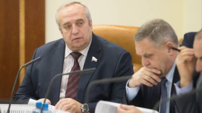 Клинцевич назвал причины закрытия торгпредств в Литве и на Украине