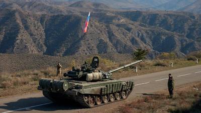В Карабахе устанавливаются наблюдательные посты российских миротворцев