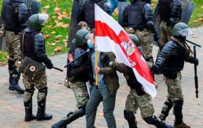 В Беларуси открыли 900 уголовных дел из-за выборов, - правозащитники