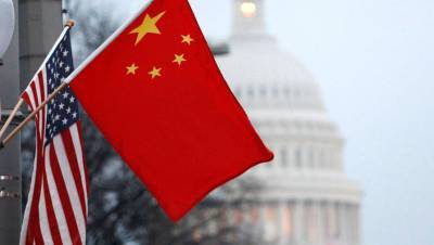США пригрозили Китаю санкциями из-за Гонконга