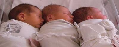 Из роддома Астрахани за 10 месяцев выписали более пяти тысяч новорожденных