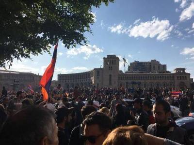 На фоне протестов в Армении задержаны лидеры оппозиции