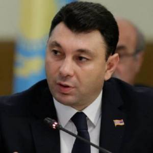 В Армении взяли под арест бывшего вице-спикера парламента