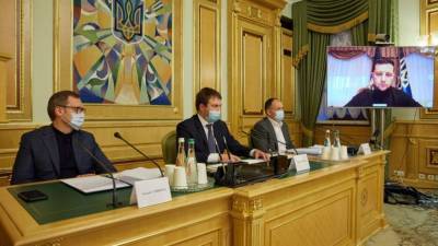 Президента Украины госпитализировали с коронавирусом
