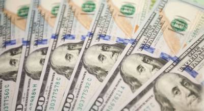 Открытие межбанка: Доллар прибавил 4 копейки, евро — 10