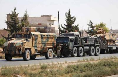 Неизвестные боевики подорвали российско-турецкую колонну в Сирии