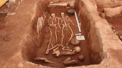 Археологи из Новосибирска нашли древние останки женщин-воинов