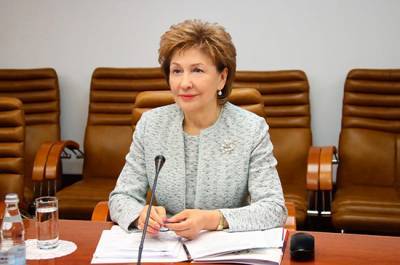 Карелова: во время пандемии бизнес пожертвовал 1,8 млрд рублей на помощь пожилым