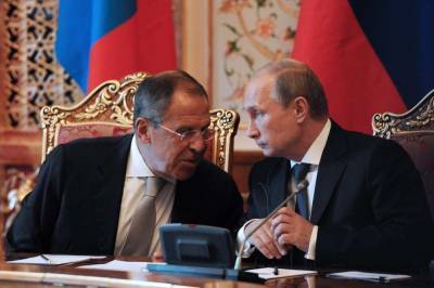 Лавров и Путин созвонились с Арменией, чтобы не допустить срыва...