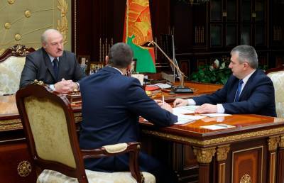 Лукашенко: Надо жестко взять под контроль работу губернаторов